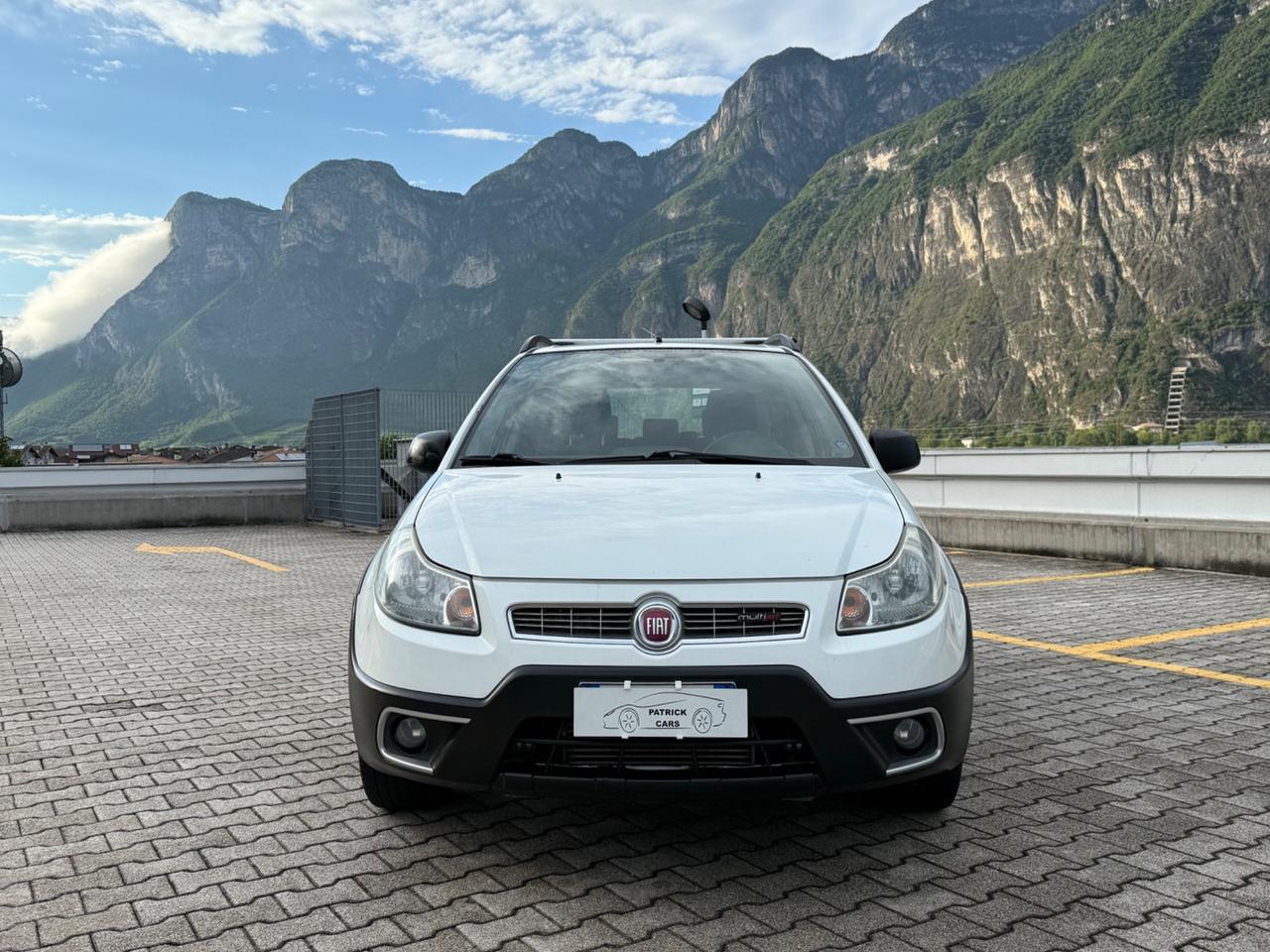 Fiat Sedici 4x4 e gancio traino ok neopatentati