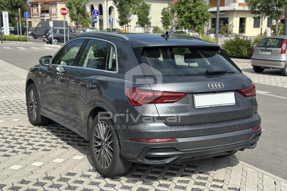 AUDI Q3 35 TFSI S line edition