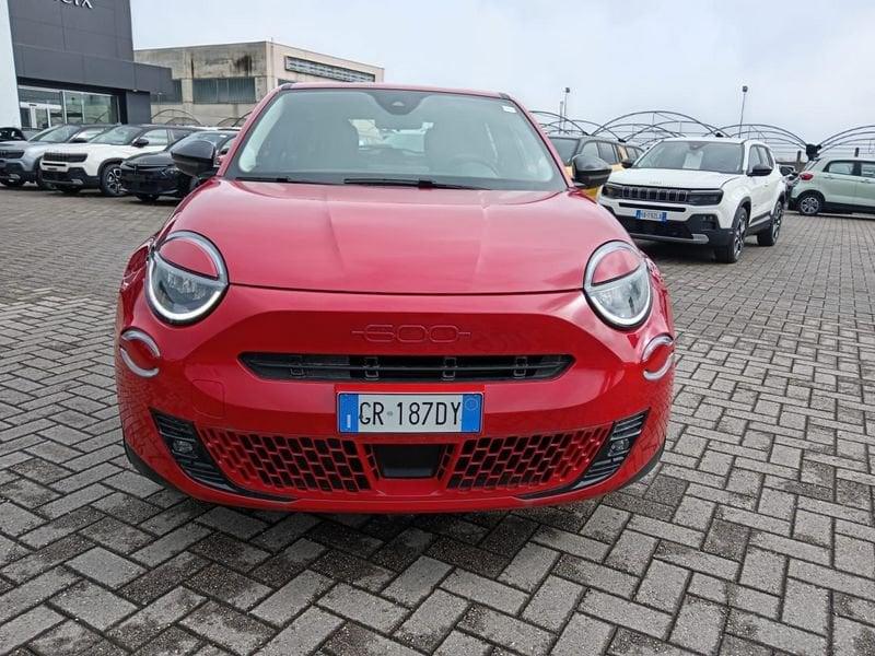FIAT 600e Elettrica 156cv Red