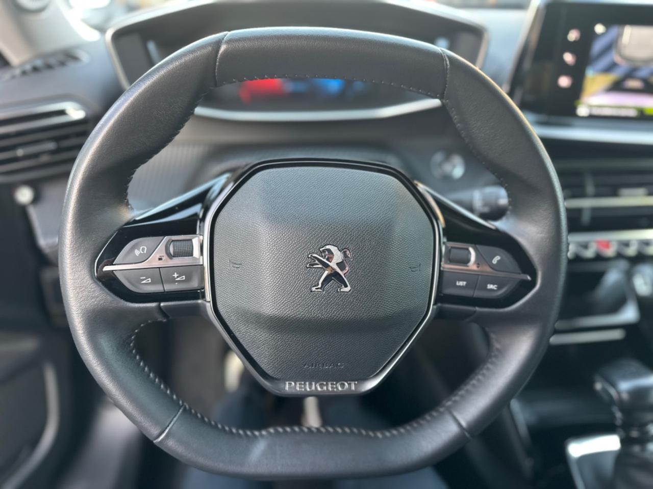 Peugeot 2008 BlueHDi 110 S&S Allure Pack 24.000 km!!!