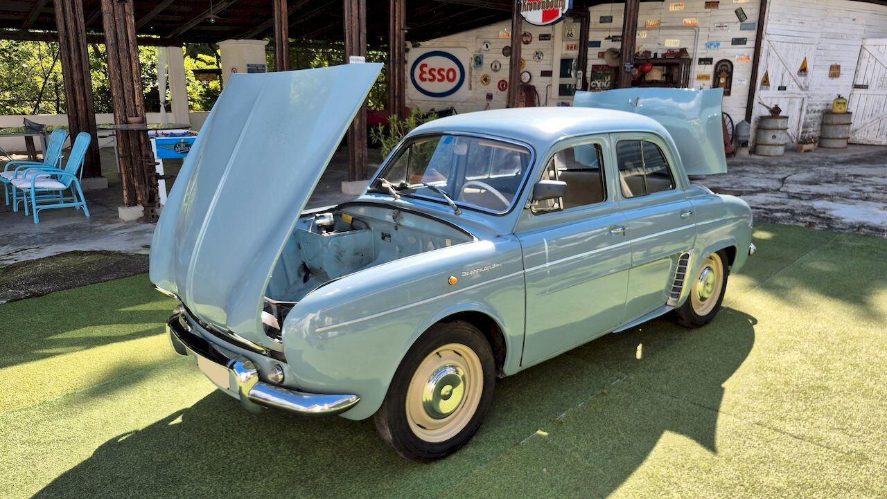 Alfa Romeo Dauphine – 1961