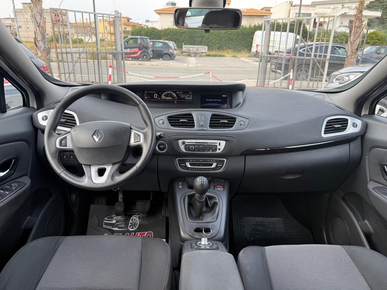 Renault Scenic Scénic X-Mod 1.5 dCi 110CV Luxe