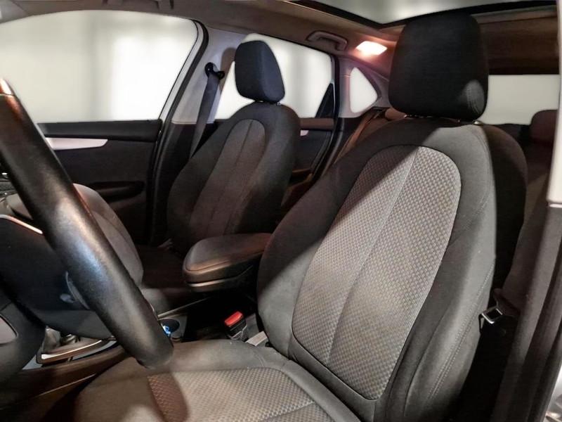 BMW 218 ACTIVE TOURER xDrive Business Aut.