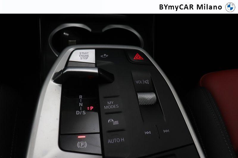 BMW X1 23 d Mild Hybrid 48V X-Line Edition Balance xDrive DCT