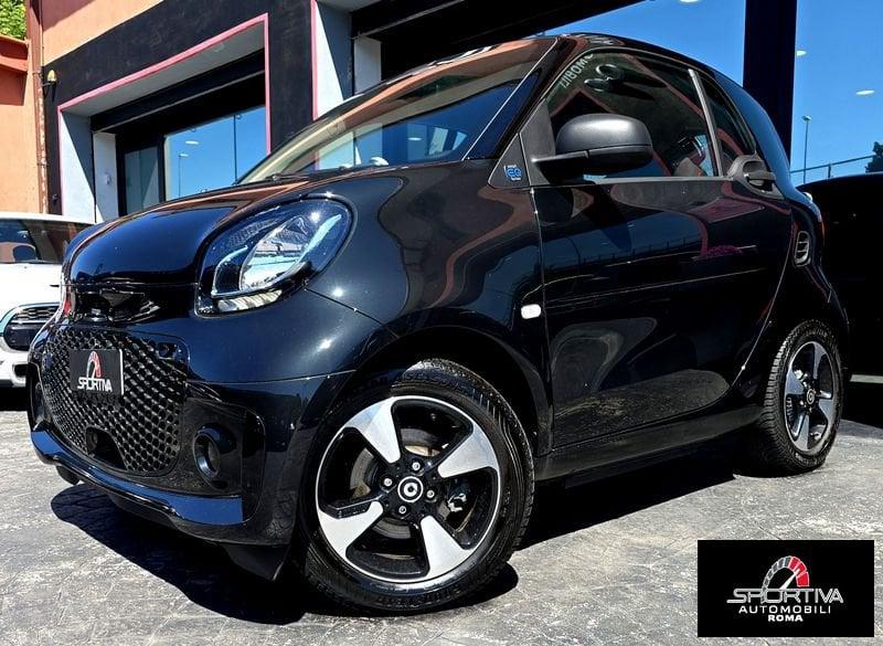 smart fortwo TOTAL BLACK UNIPRIO PARI AL NUOVO! EQ