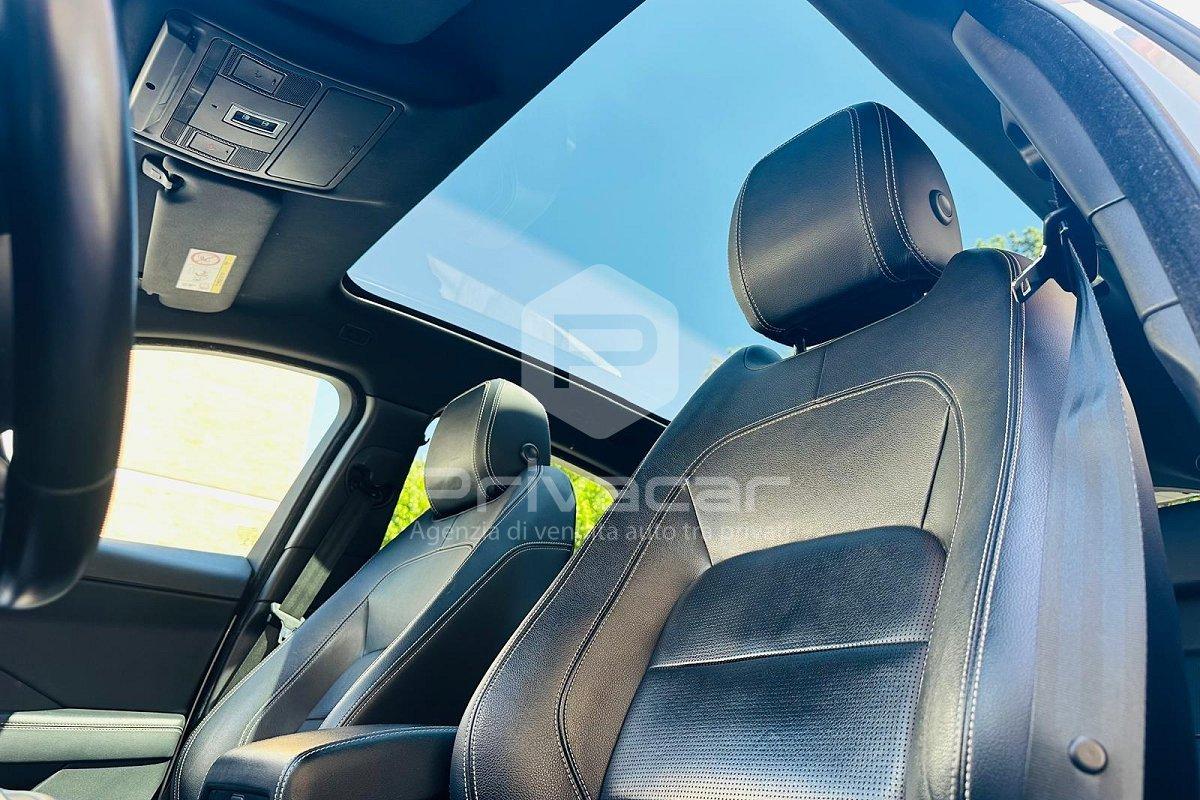 JAGUAR E-Pace 2.0D 180 CV AWD aut. R-Dynamic SE