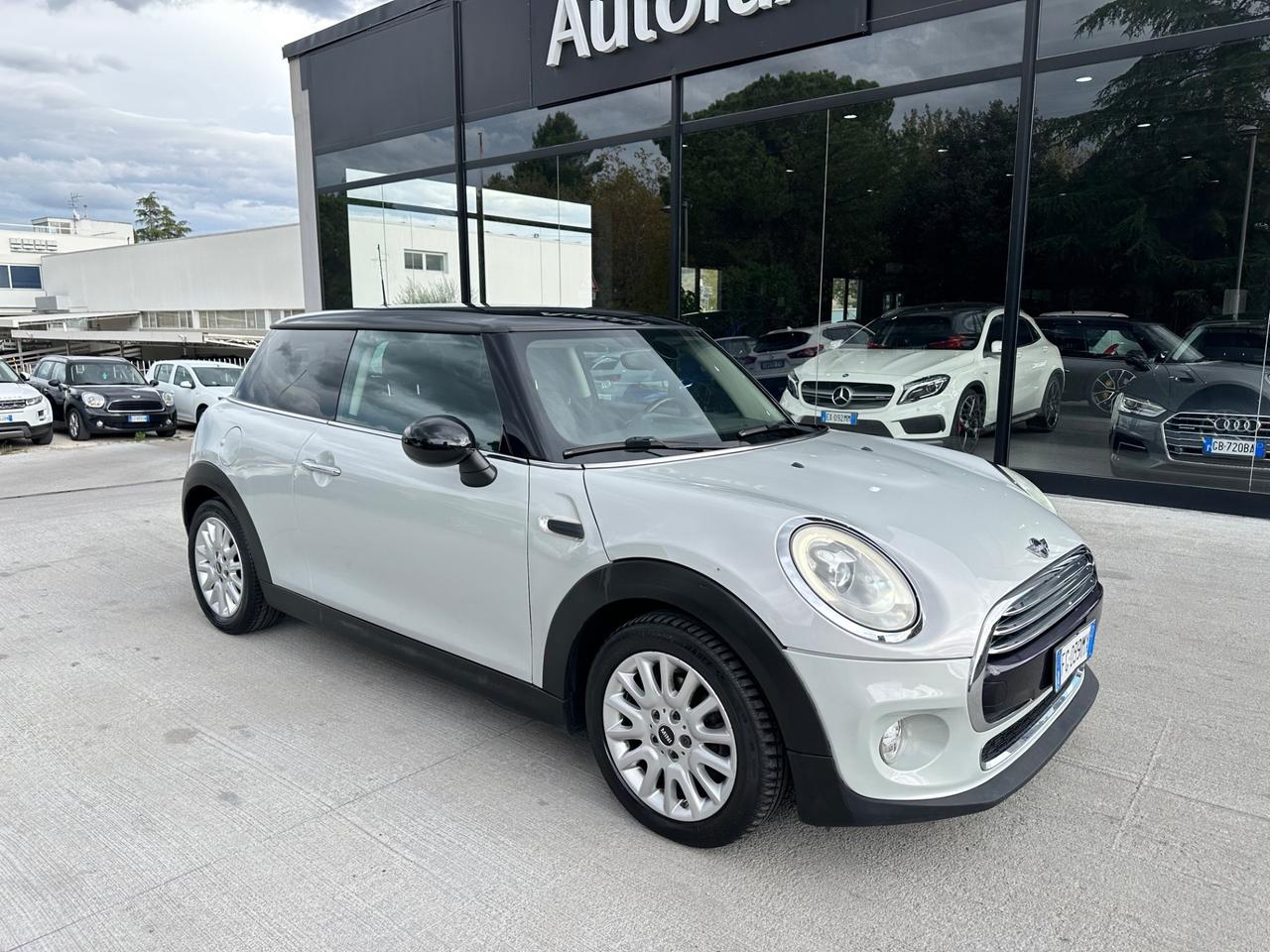 Mini 1.5 Cooper D Business XL