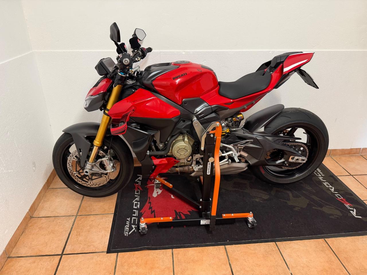 Ducati Streetfighter V4 S 2600 km NUOVA