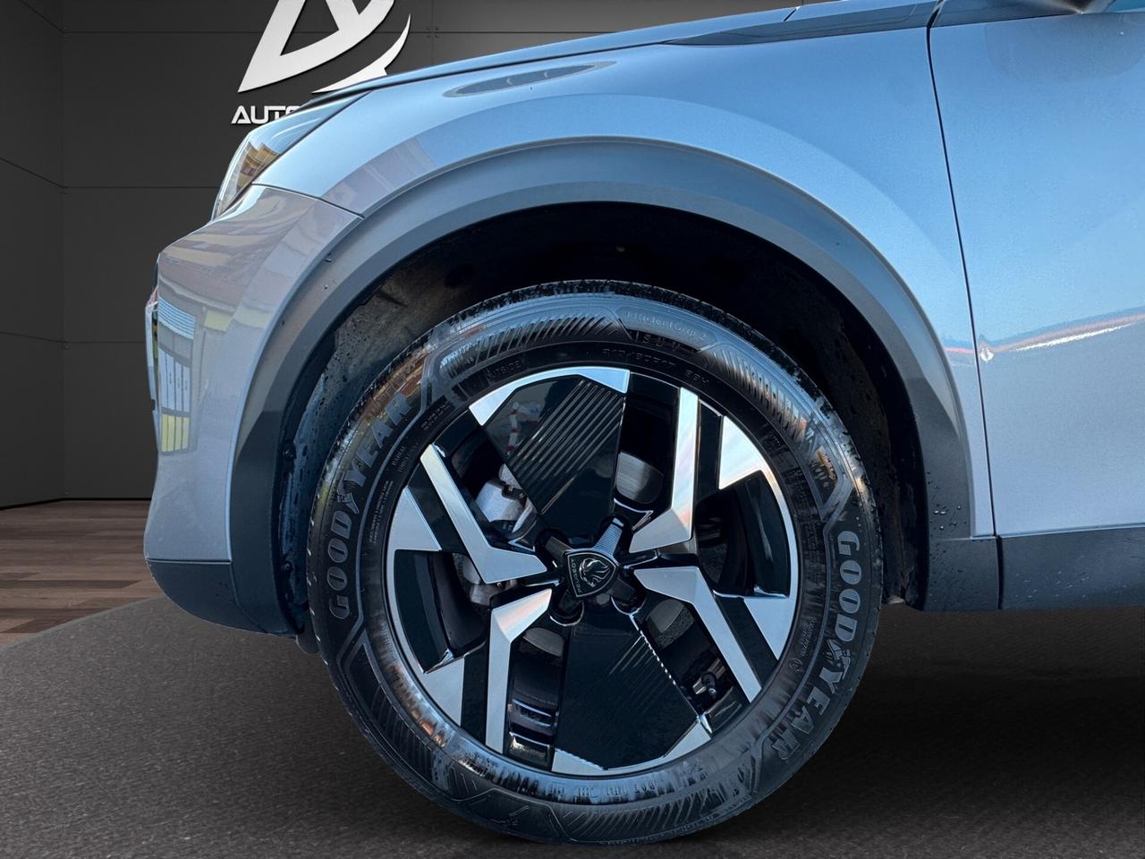 Peugeot 2008 PureTech 100Cv S&S Allure