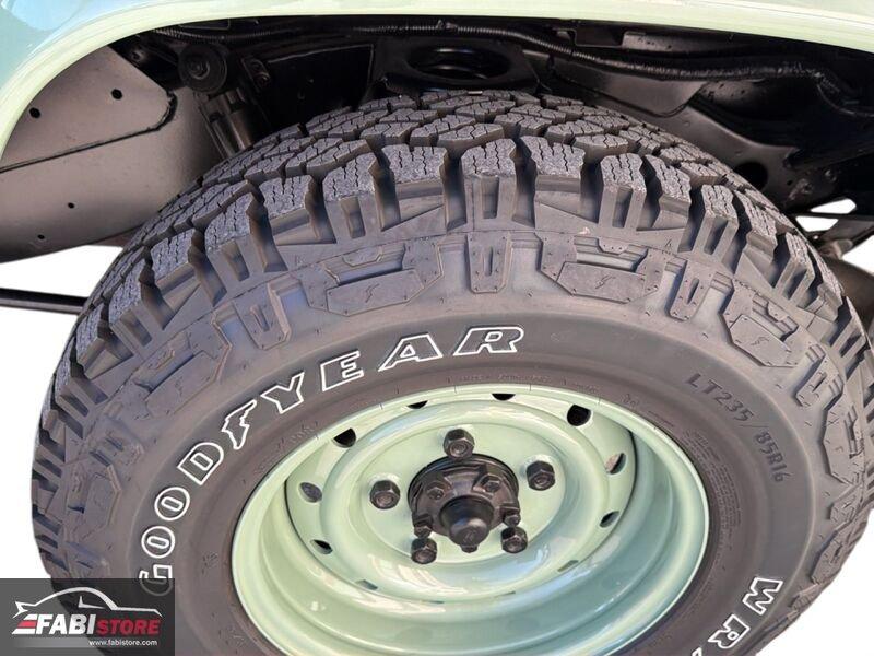 Land Rover Defender 90 2.2 TD4 122 Cv N1 4 Posti - Replica HERITAGE