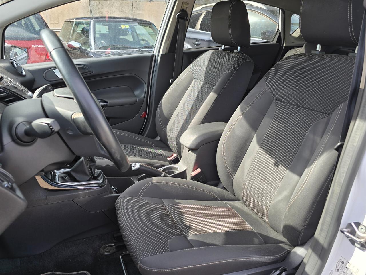 Ford Fiesta 1.5 TDCi 5 porte Titanium