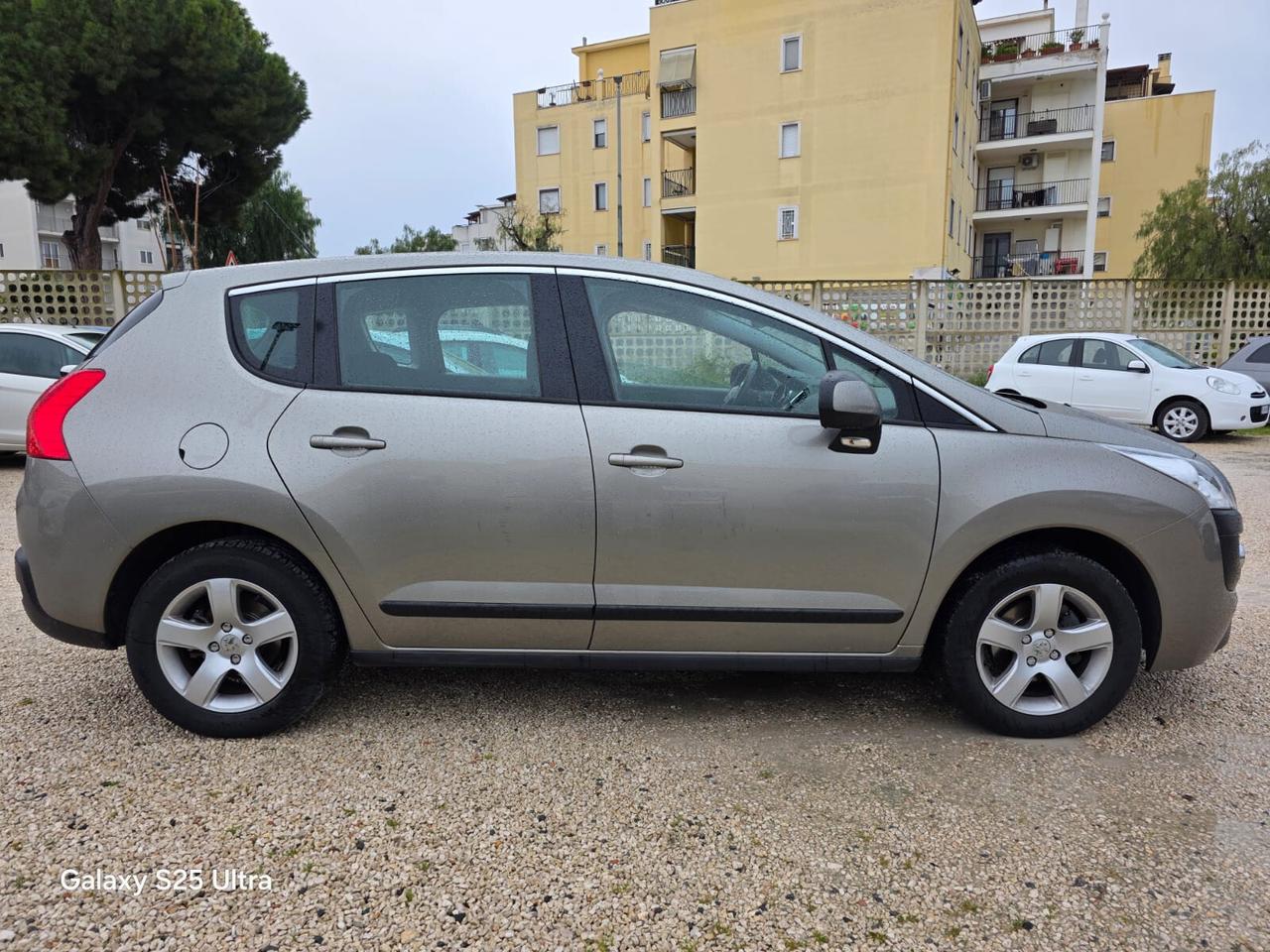 Peugeot 3008 1.6 HDi 110CV Business 116.000km