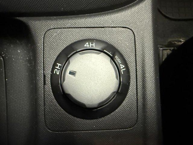 ISUZU D-Max 2.5 Crew Solar Plus 4WD - AUTOVETTURA