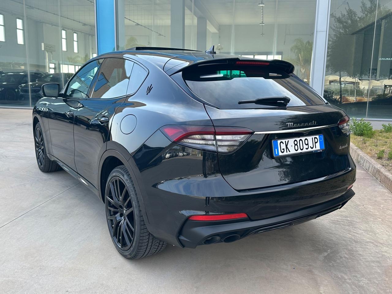Maserati Levante 3.0 V6 Modena S possibilità noleggio no scoring