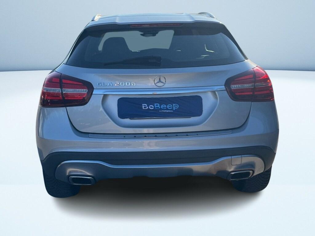 Mercedes GLA 200 200 D Sport 7G-DCT