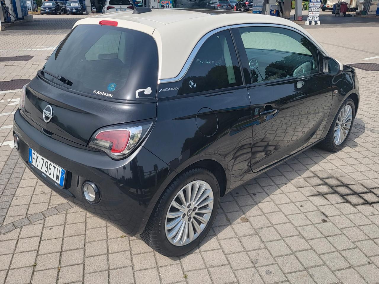Opel Adam 1.4 87 CV GPL Tech Black Jack