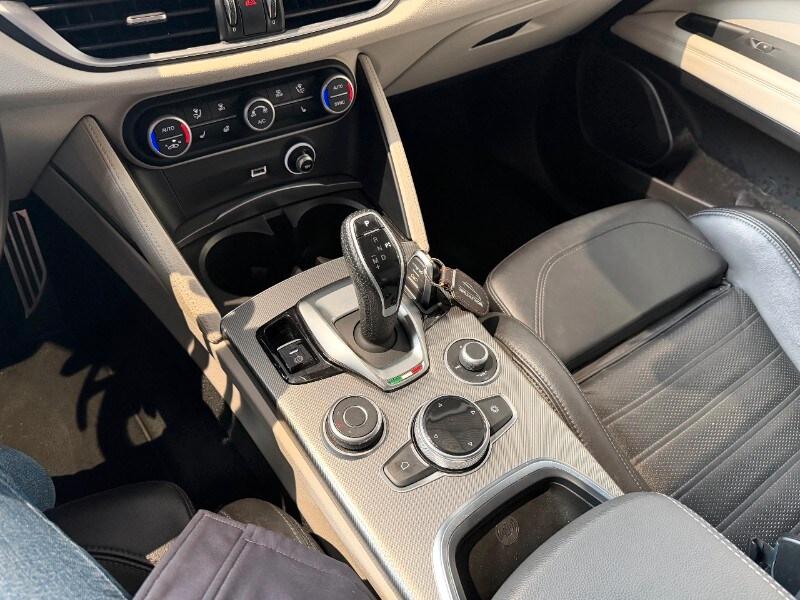 ALFA ROMEO Stelvio Stelvio 2.2 Turbodiesel 210 ...