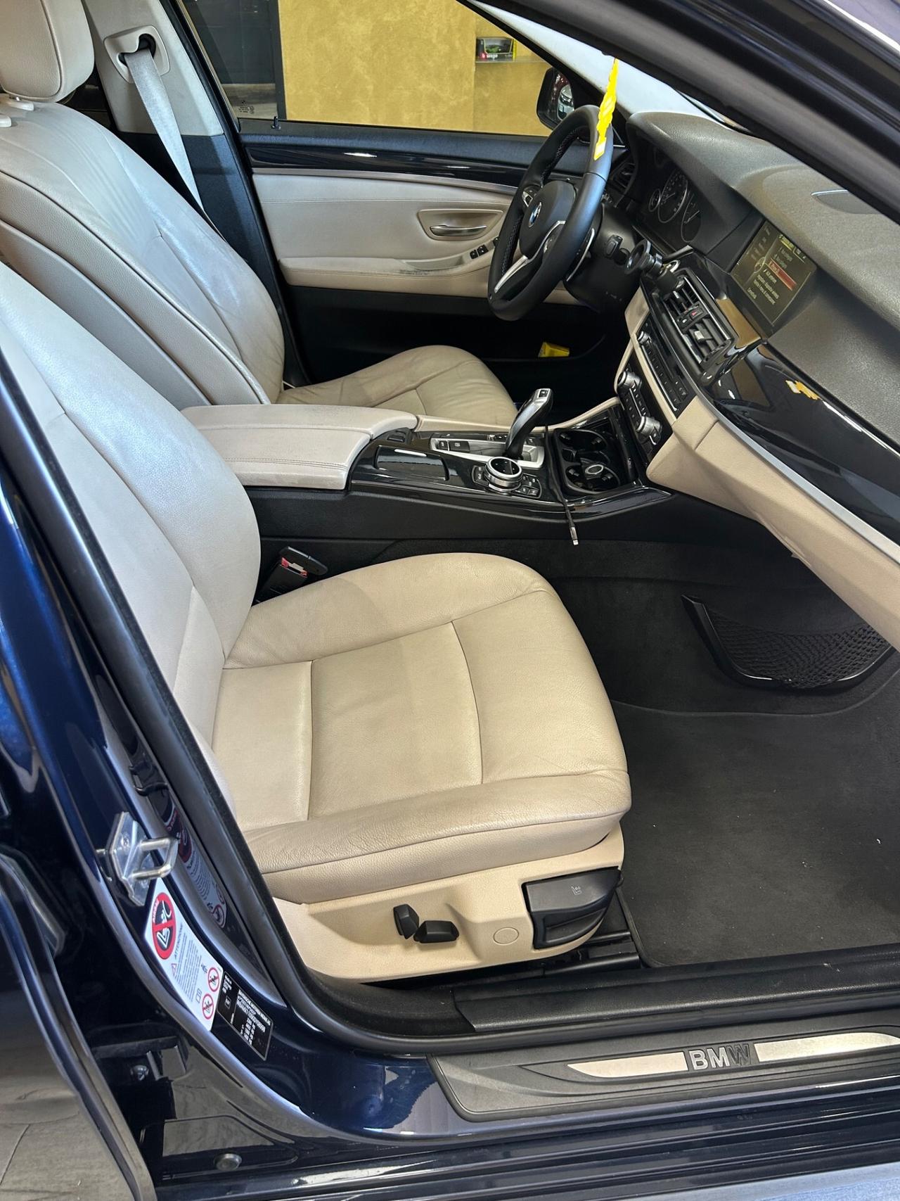 BMW 520d Touring “AUT/PELLE/NAVI/RETRO/19”-2012