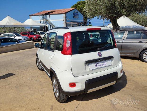 Fiat Panda 1.3 mjet 75 cv 4x4 - Neopatentati