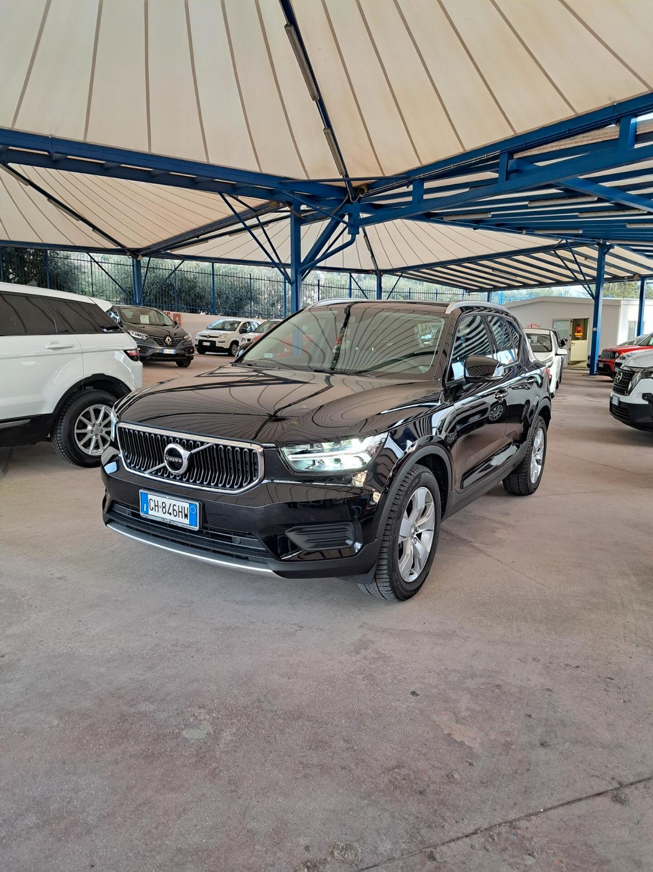 Volvo XC40 T3 Momentum Pro AUTOM.