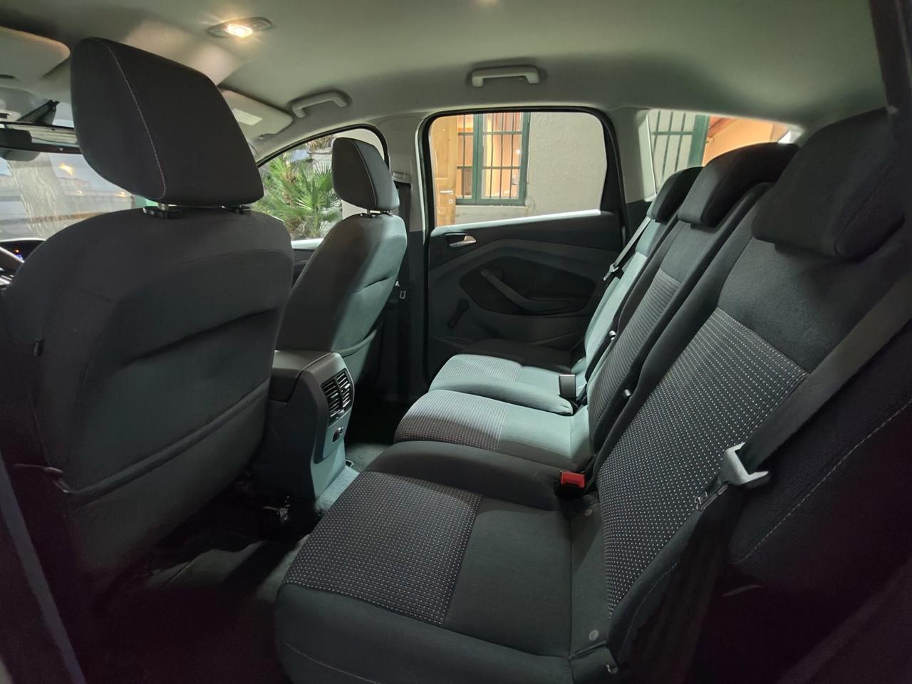 Ford C-Max 1.6 TDCi 95CV Titanium Business