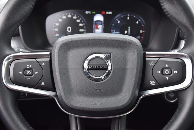 VOLVO XC40 D3 Geartronic Momentum