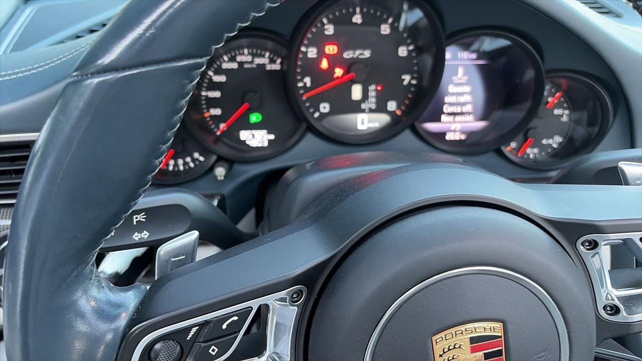 Porsche 911 3.0 Carrera 4 GTS Cabriolet