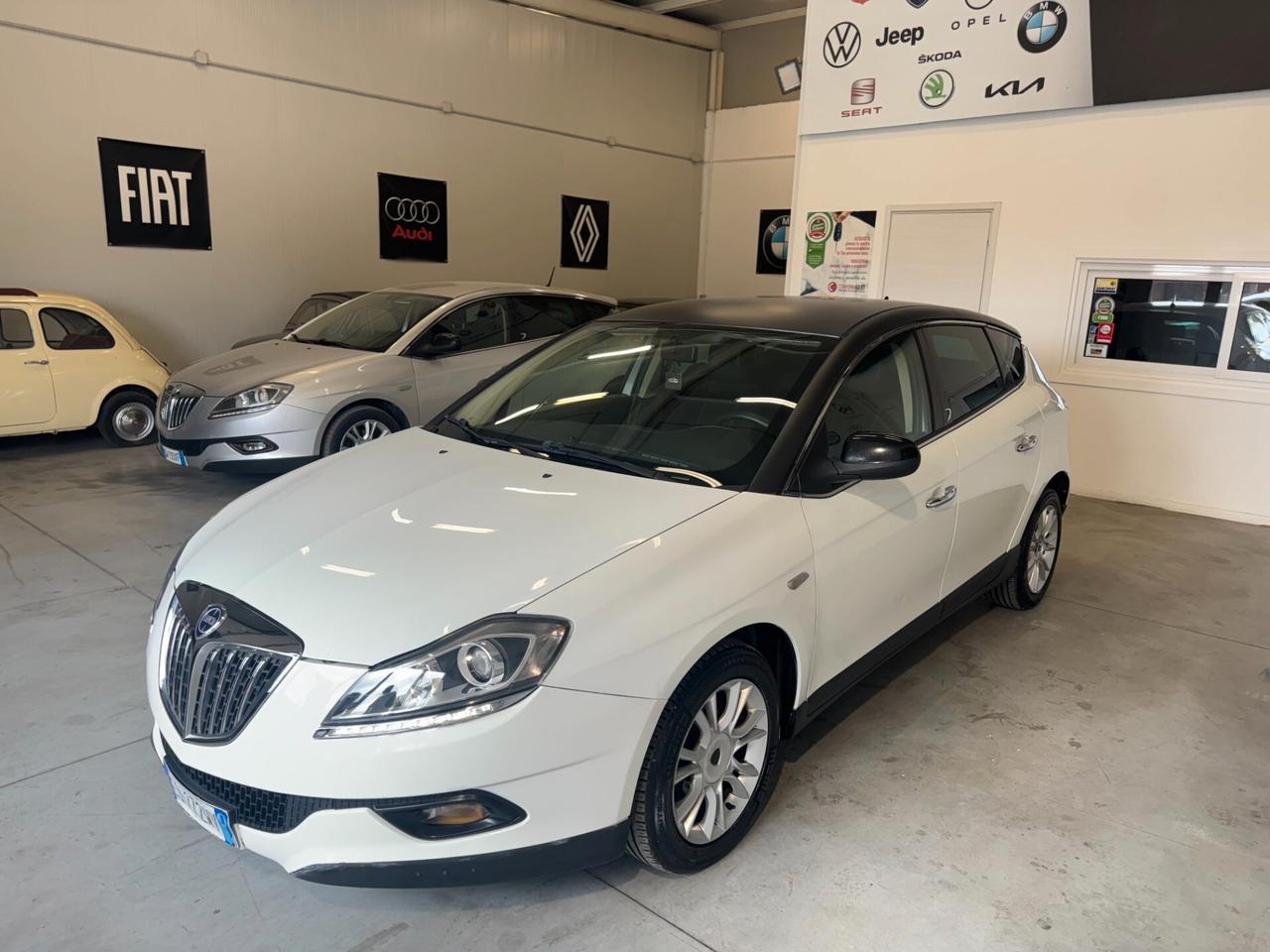 Lancia Delta 1.6 MJT DPF Gold