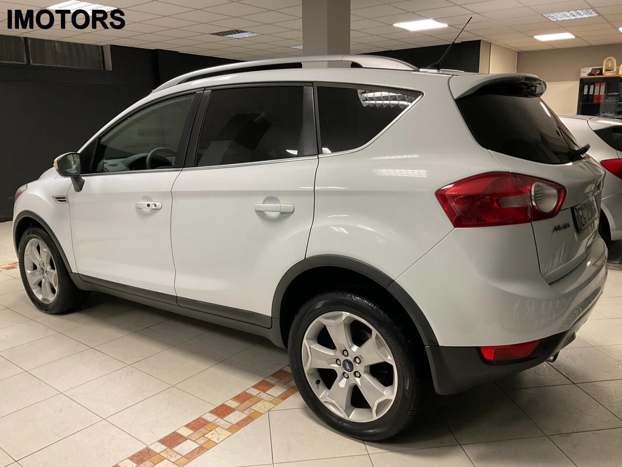 Ford Kuga 2.0 TDCi 4WD TITANIUM**FINANZIABILE**