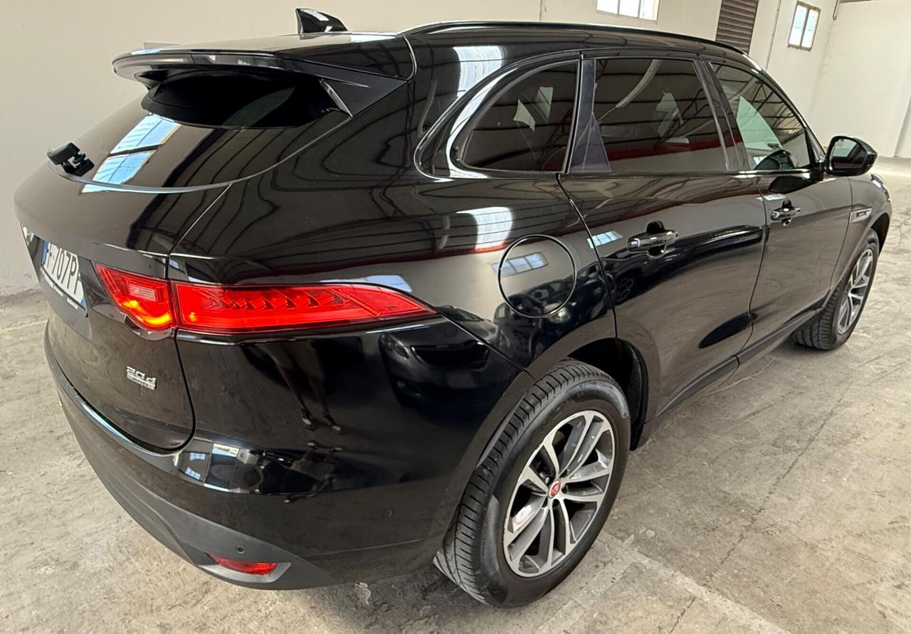Jaguar F-Pace 2.0 D 180 CV AWD Automatica - 2016