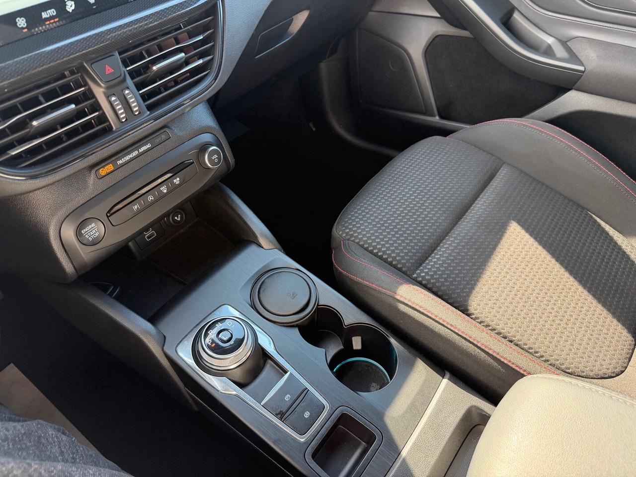 Ford Focus 1.5 EcoBlue 115 CV automatico 5p. ST-Line