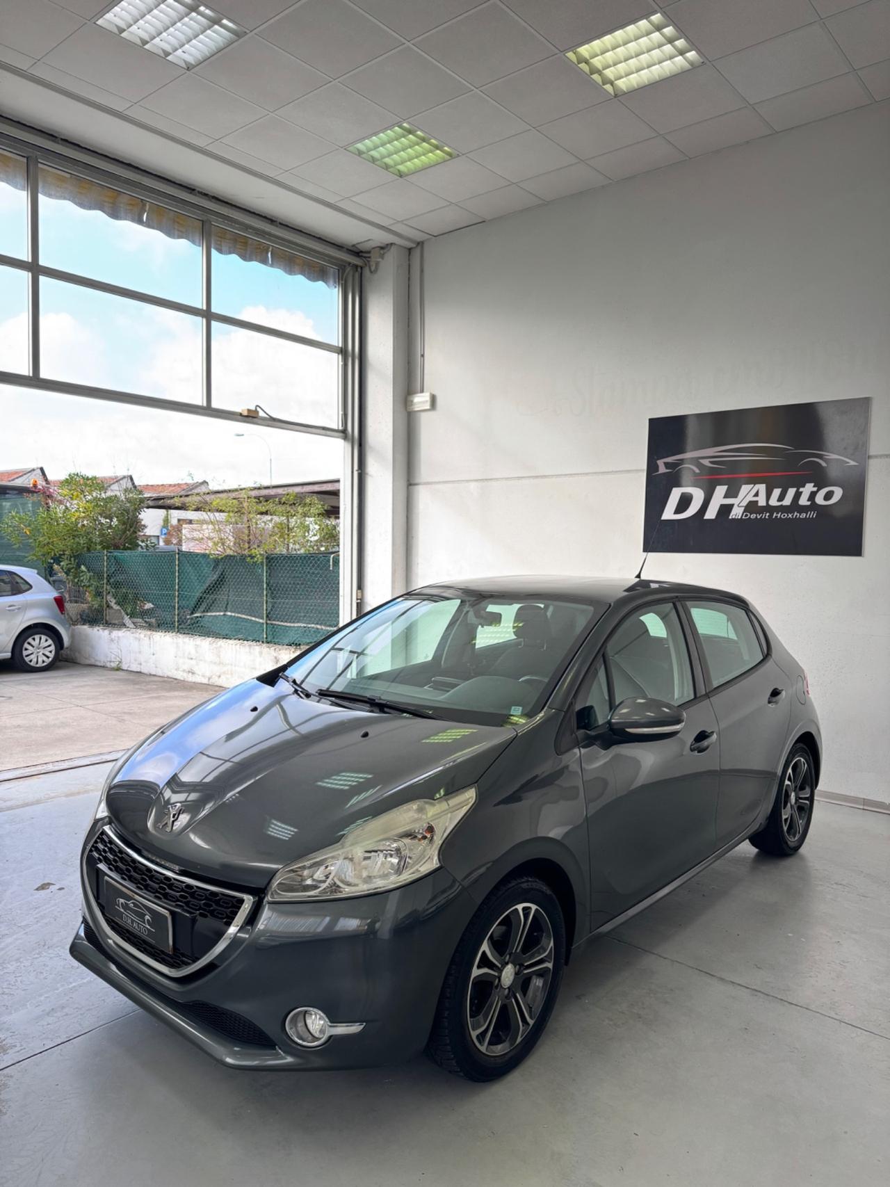 Peugeot 208 1.4 HDi 68 CV 5 porte Active