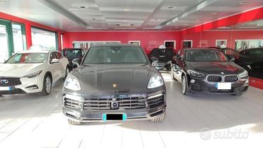 PORSCHE Cayenne Coupe 3.0 tiptronic "NAVI"LED"P