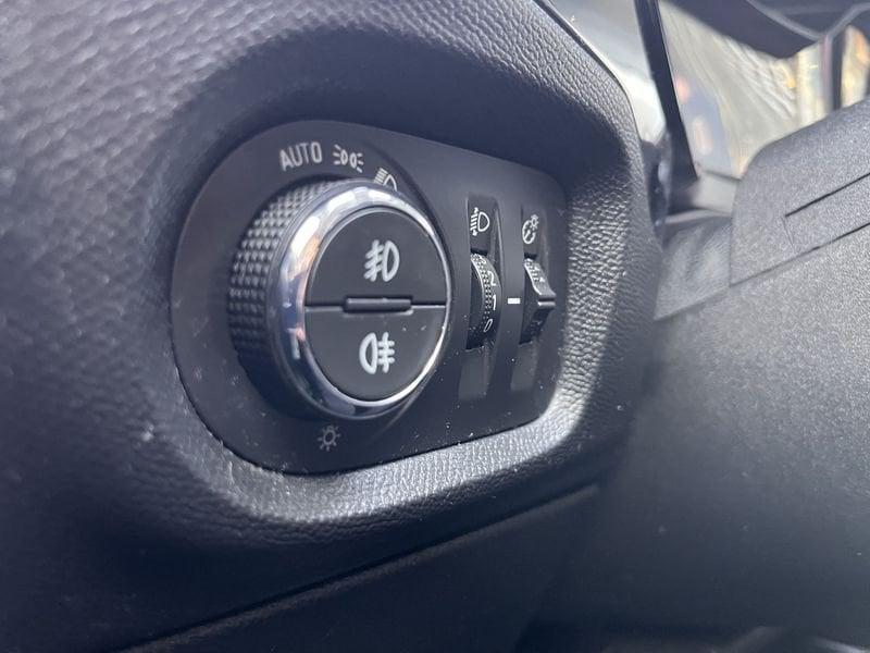 Opel Corsa Corsa 1.5 Edition 100cv - Neopatentati