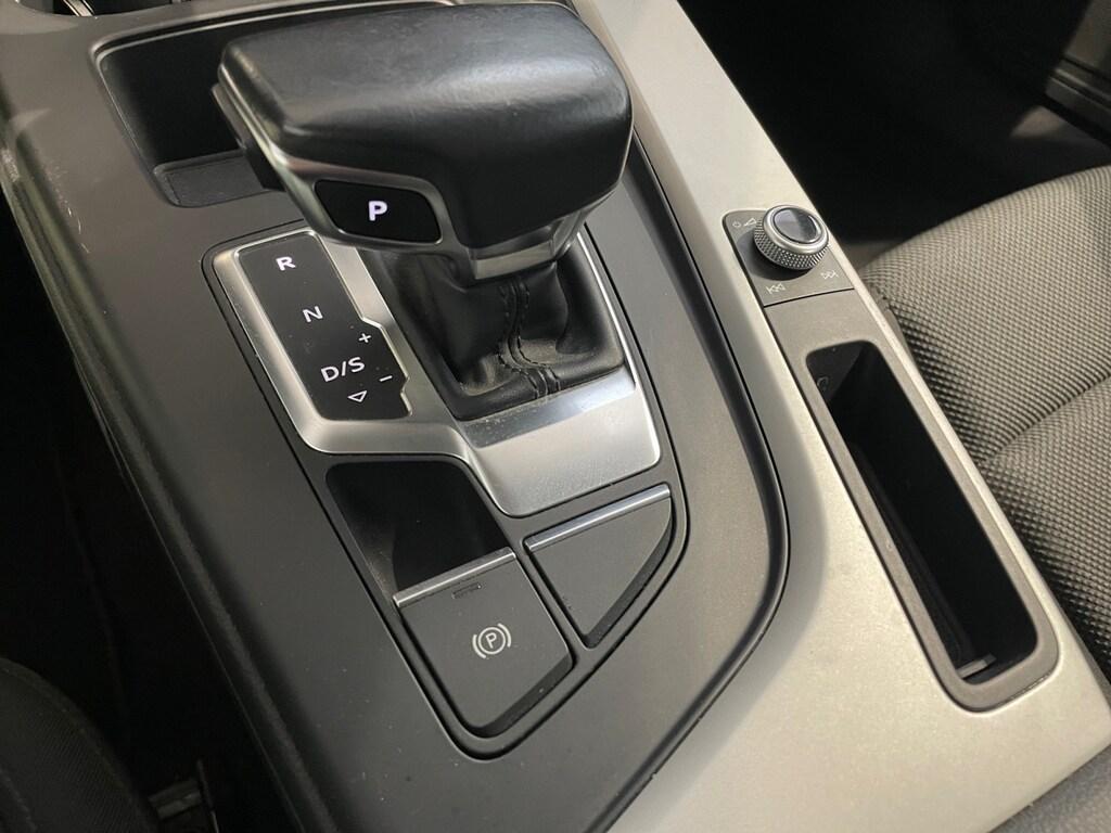 Audi A4 Avant 35 2.0 TDI 163CV S-tronic Business Adv. (MHEV)