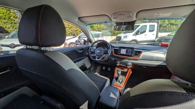 KIA Stonic Urban 1.6cc 110cv NAVIGATORE CAMERA POST.