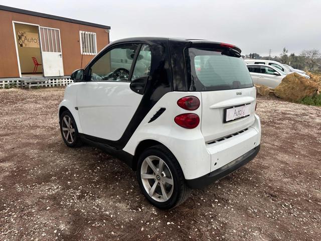 SMART ForTwo 1000 62 kW coupé pulse