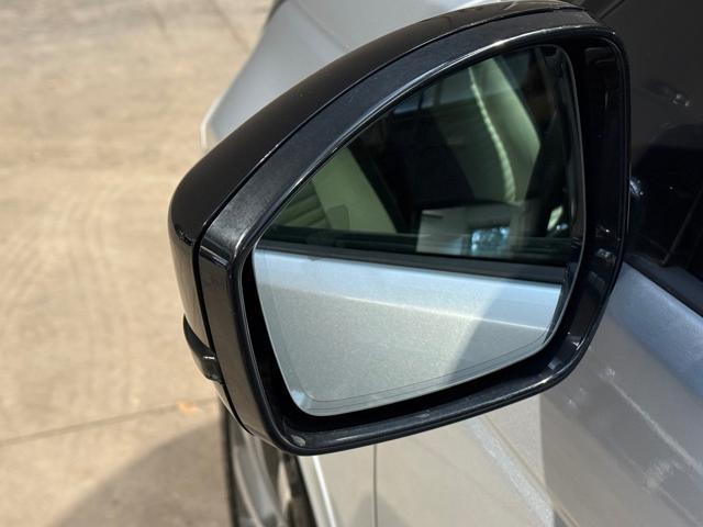 LAND ROVER Discovery Sport 2.0D I4-L.Flw 150 CV AWD Auto R-Dynamic SE