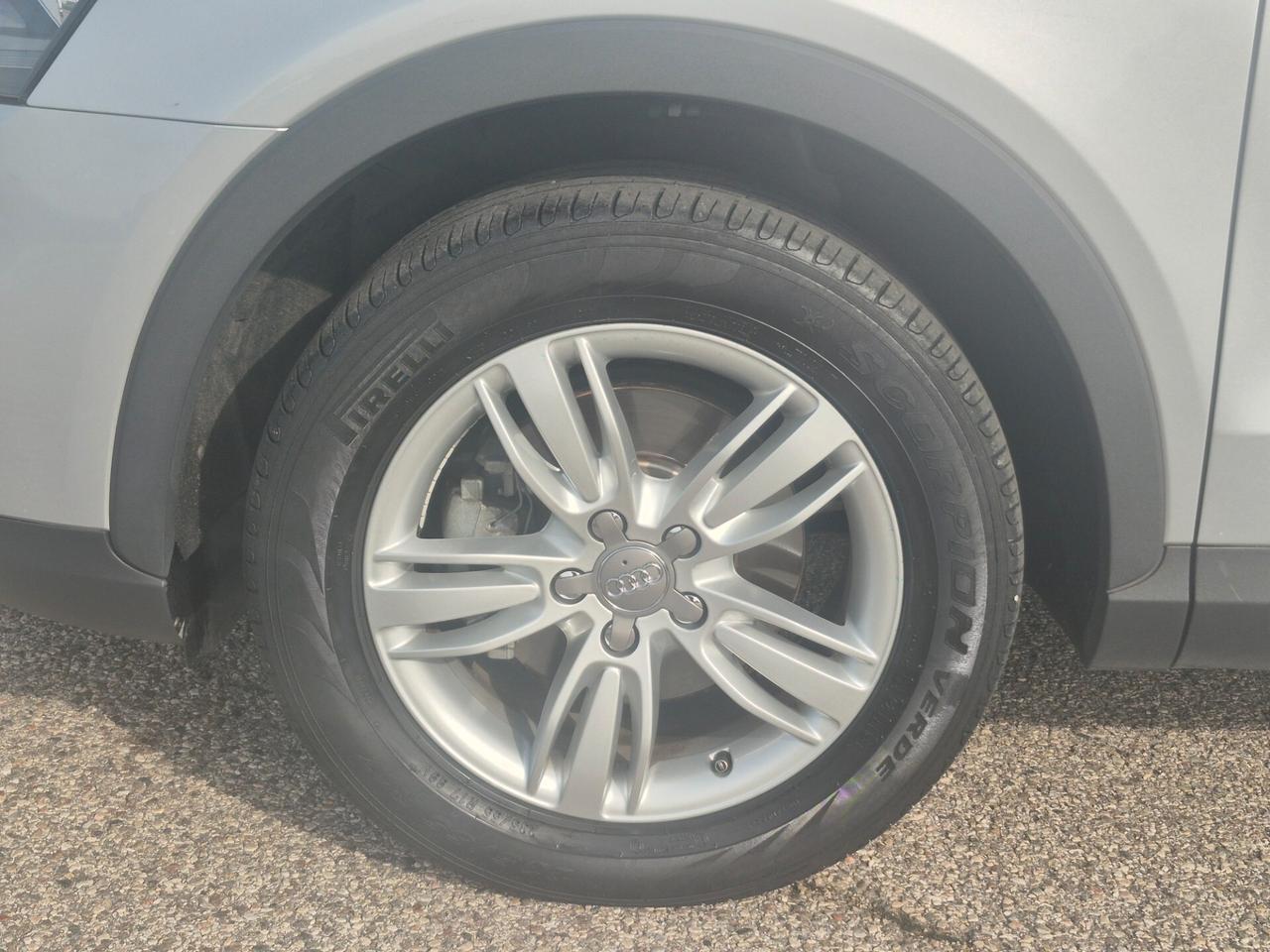 Audi Q3 2.0 TDI Business
