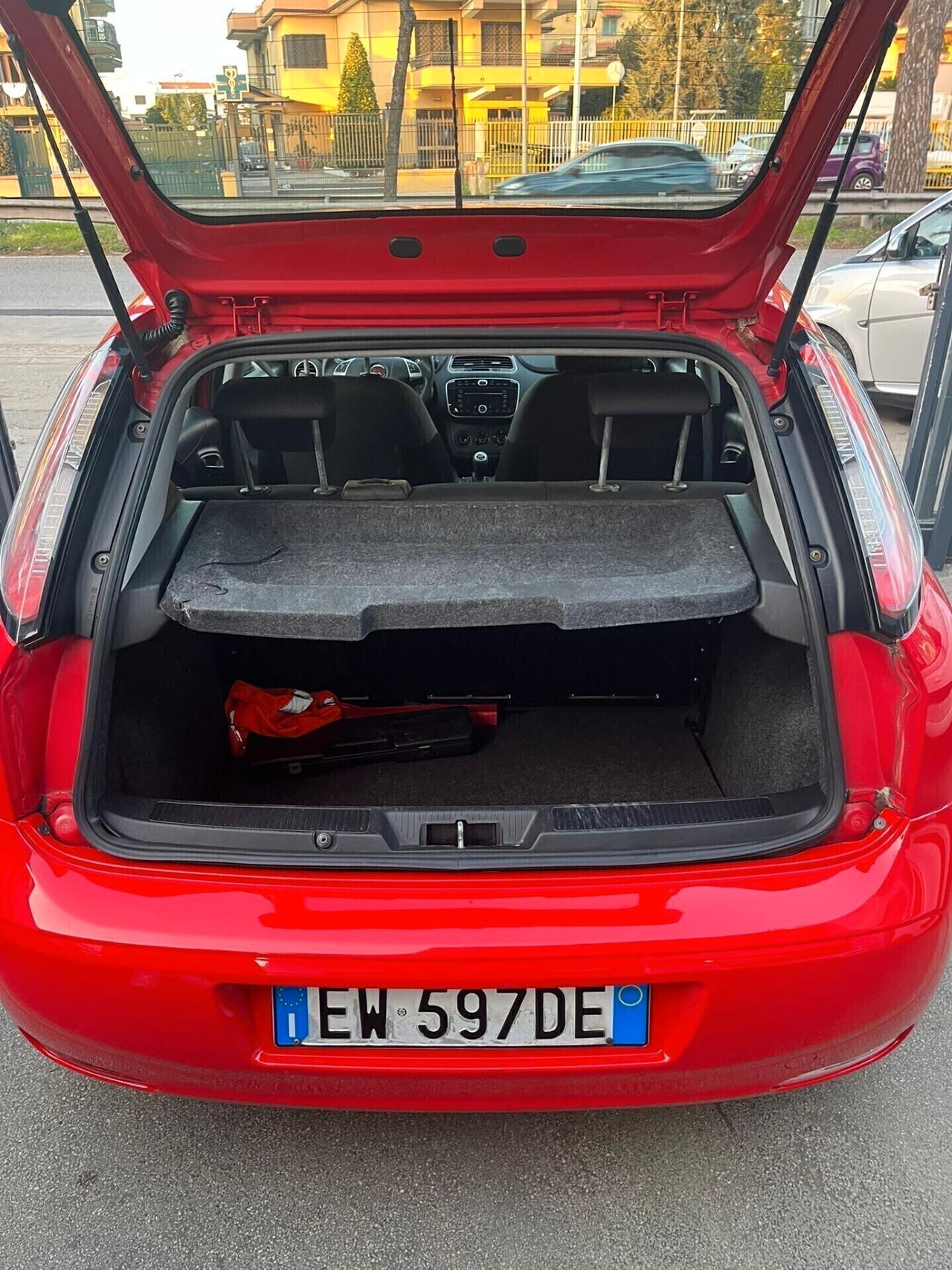 Fiat Punto 1.3 MJT II 75 CV 5 porte Street