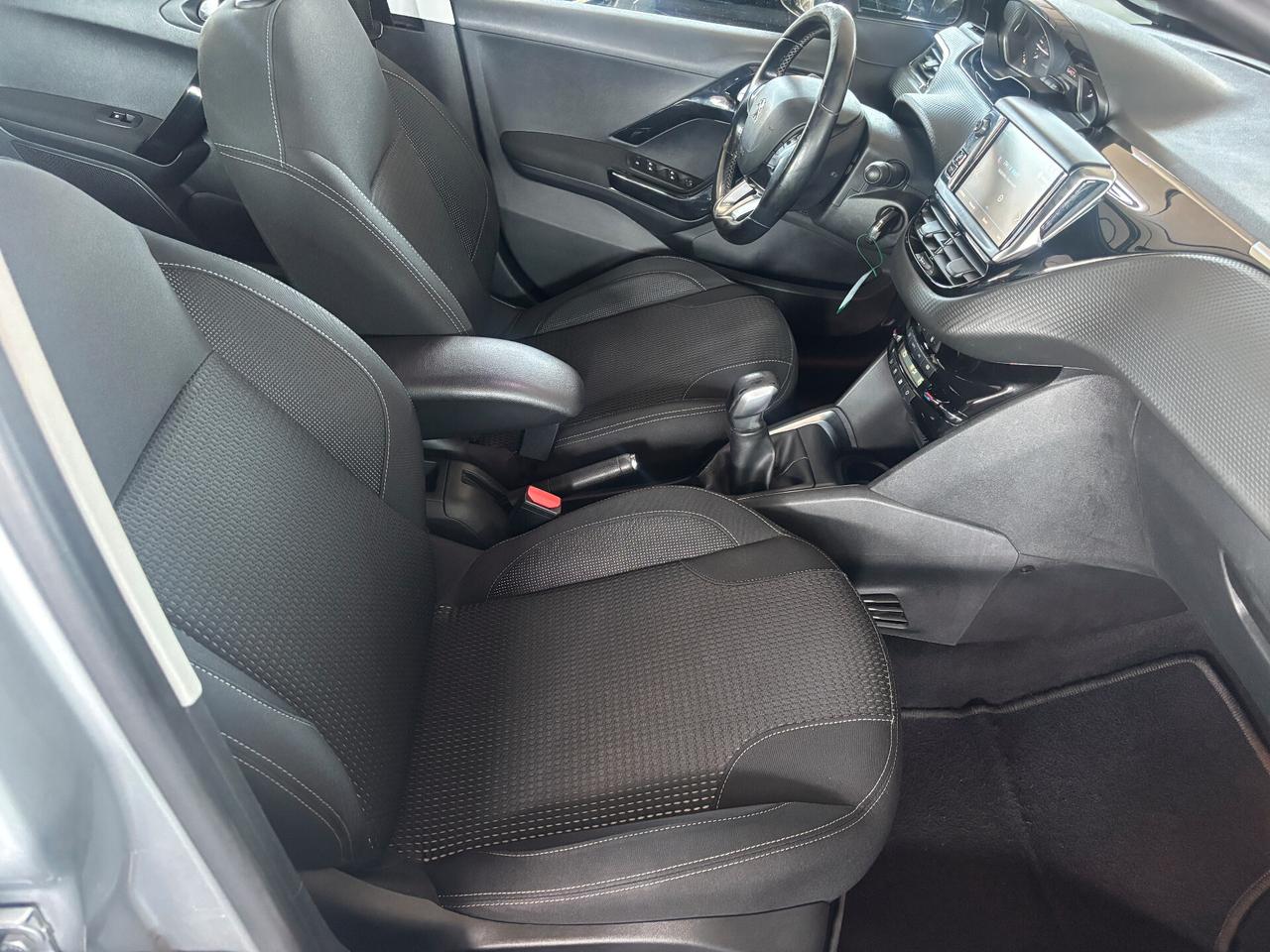 Peugeot 208 1.2 BENZINA 60KW 82CV Allure NEOPATENTATO