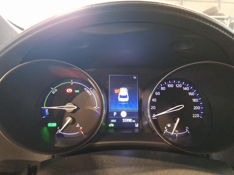 TOYOTA C-HR 1.8H 98CV E-CVT Business