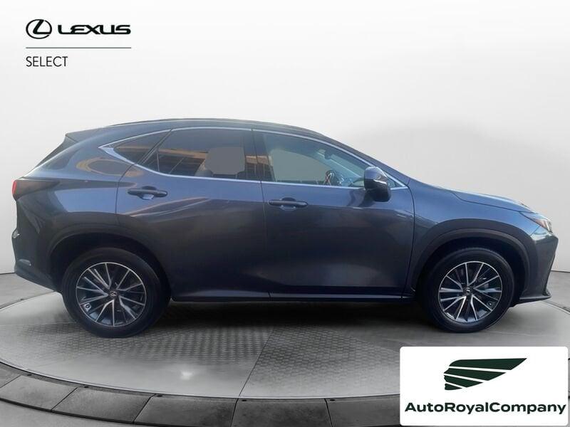 Lexus NX NX Hybrid 4WD Premium UNIPRO' km 25000