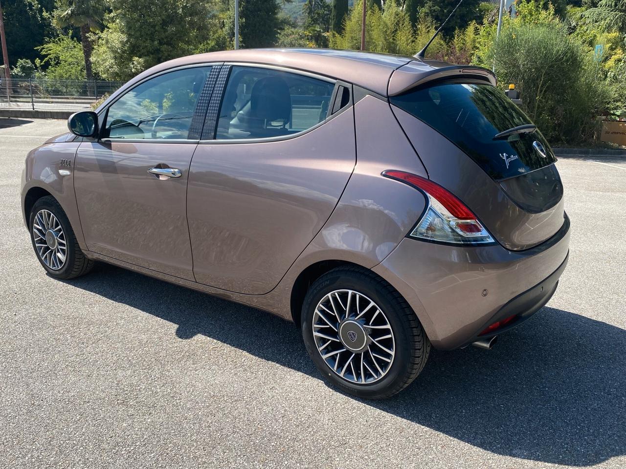 Lancia Ypsilon 1.2 69 CV 5 porte Elle