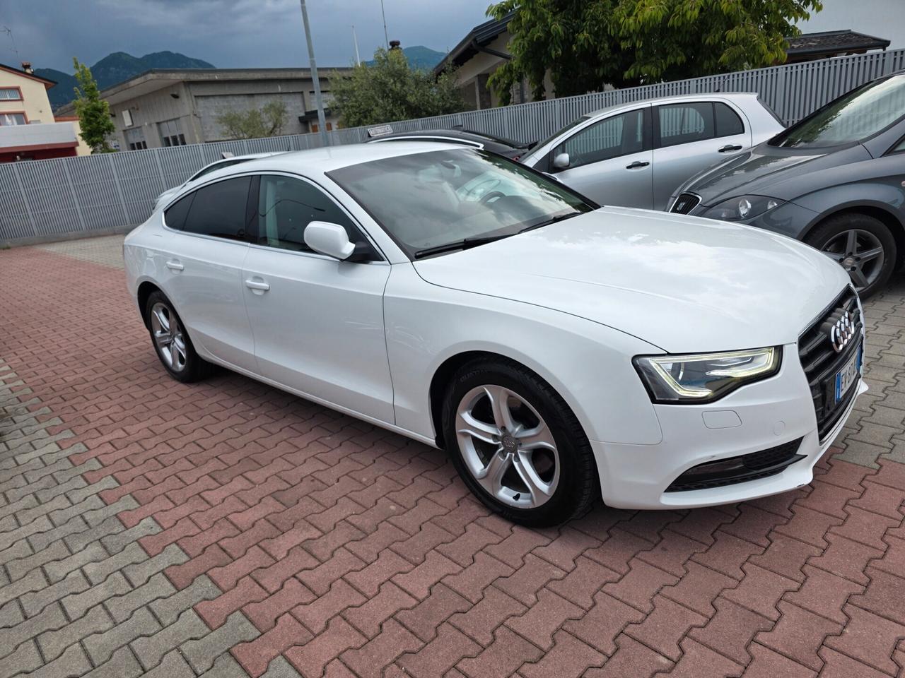 Audi A5 SPB 2.0 TDI 150CV perfetta e garantita 12M