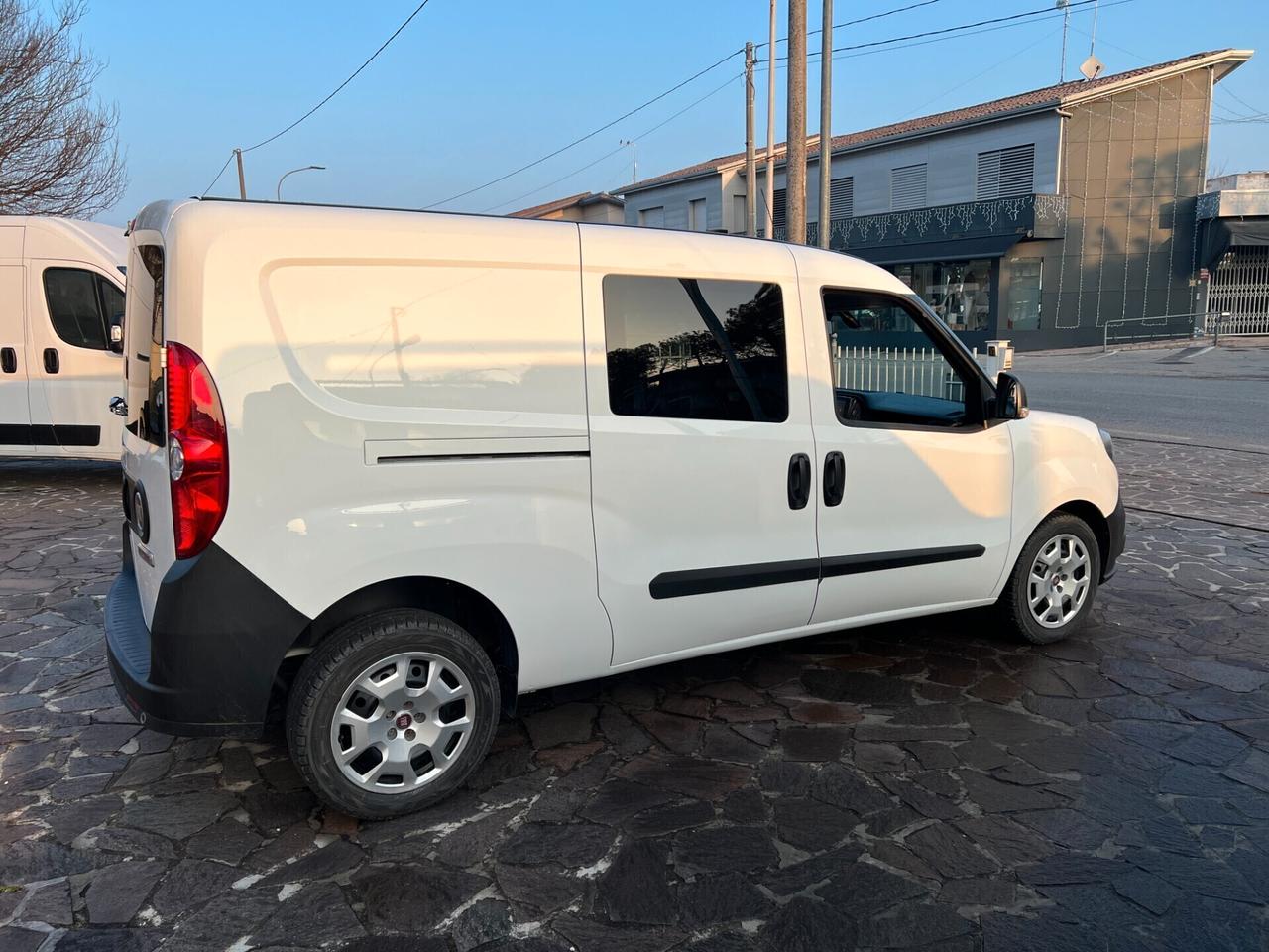 Fiat Doblo 1.6 MJT 120CV S&S PL-TN Cargo Maxi