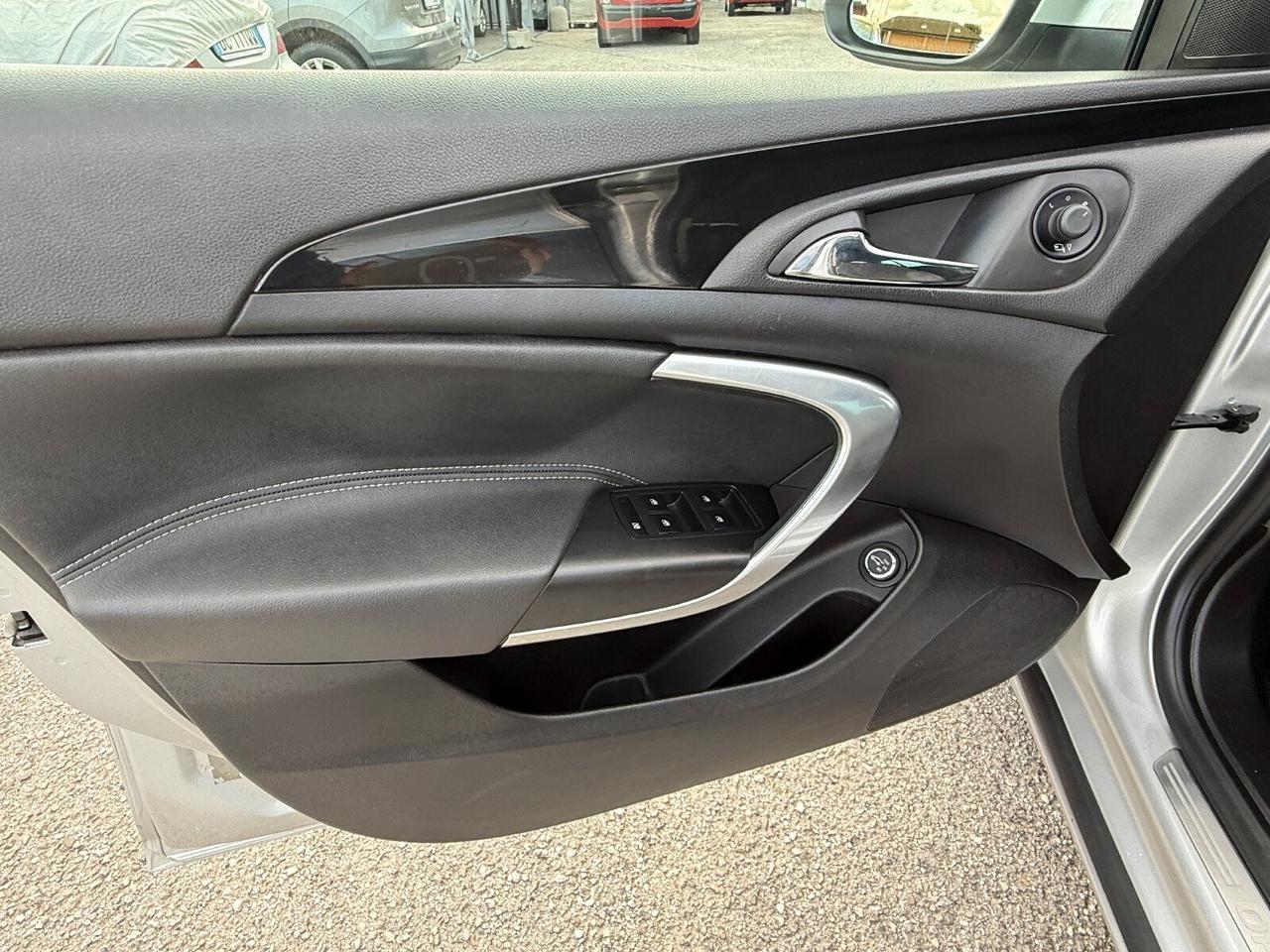 Opel Insignia 2.0 CDTI Sports Tourer AUTOMATICO!!!