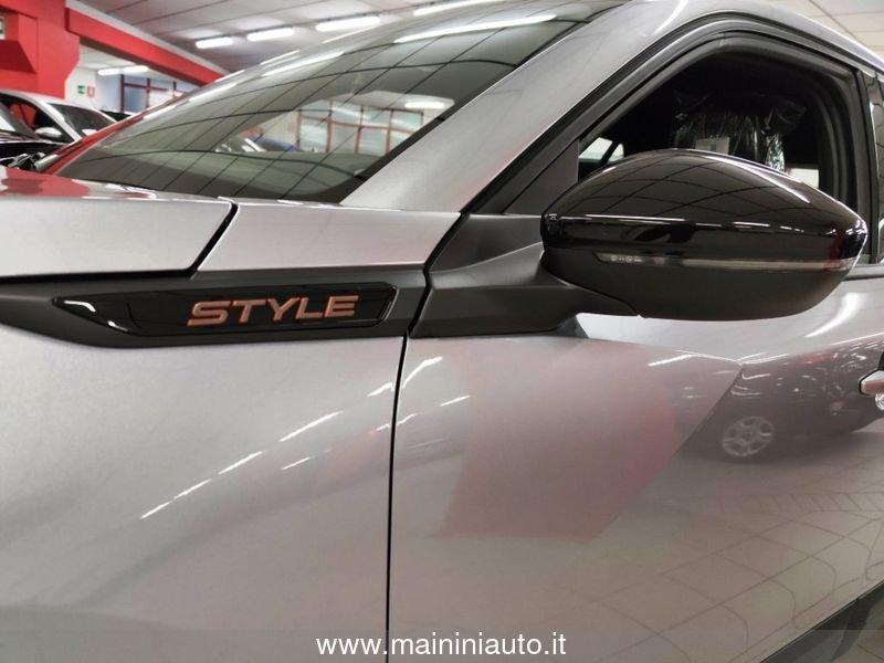 Peugeot 2008 1.2 100cv Style + Car Play
