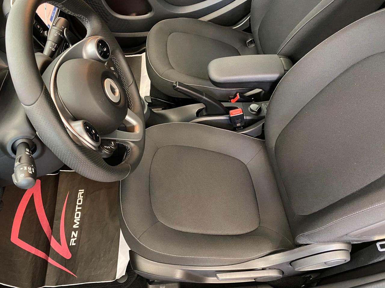 Smart ForTwo 90 0.9 Turbo twinamic Superpassion-TAGLIANDI-ITALIANA-SPORT-CONFORT