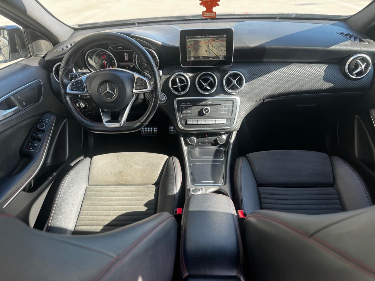 Mercedes-benz A 200 d Automatic 4Matic Premium